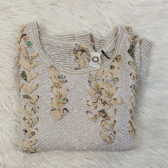 Anthropologie Akemi + Kin Ribbon Weave Sweater - Picture 4 of 5